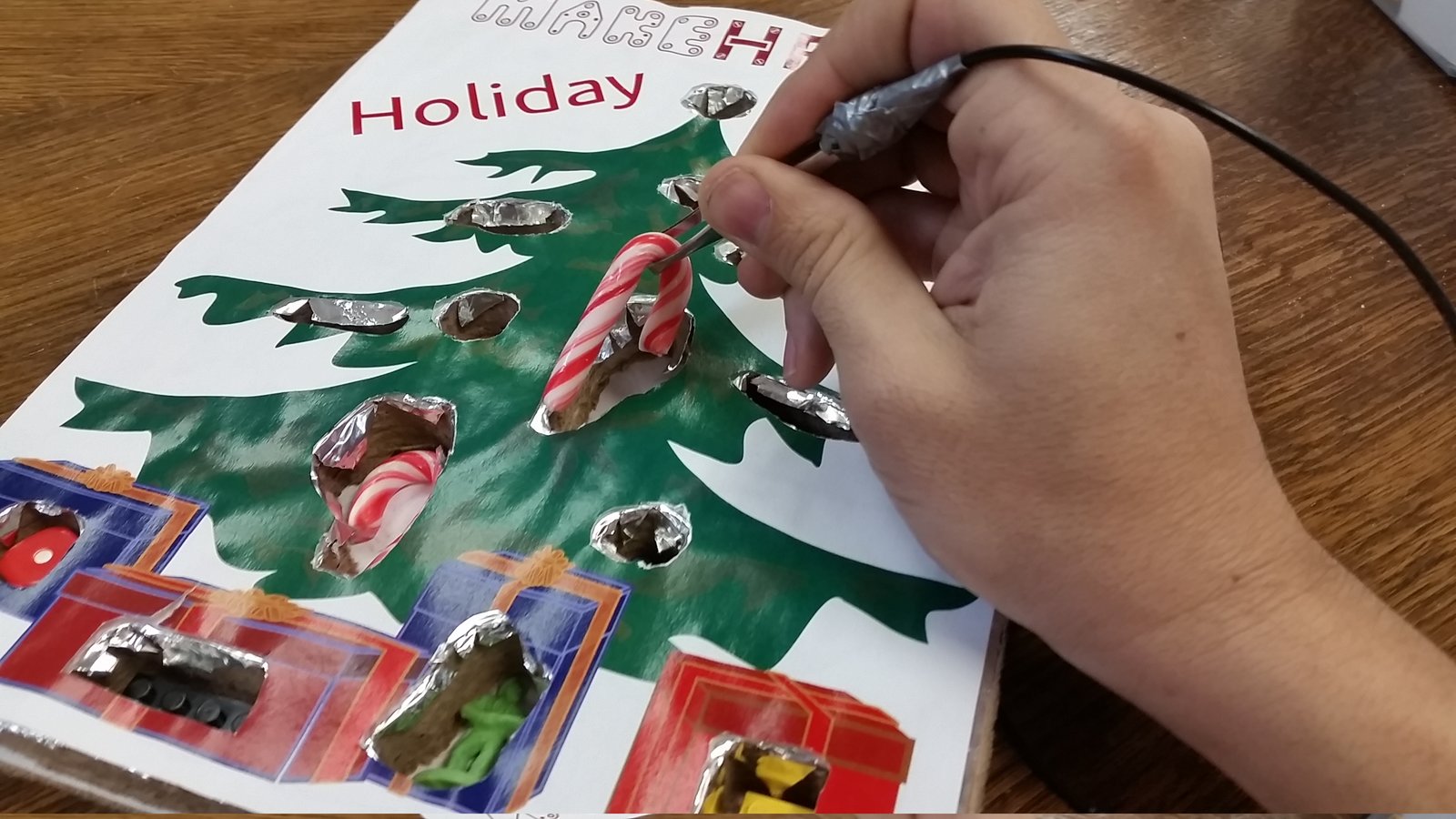 How-to: Holiday Grab Game | MakeHaven